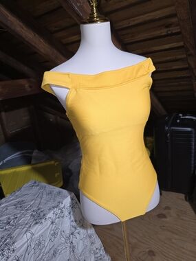Old Navy Ribbed Off-the-Shoulder One-Piece Swimsuit